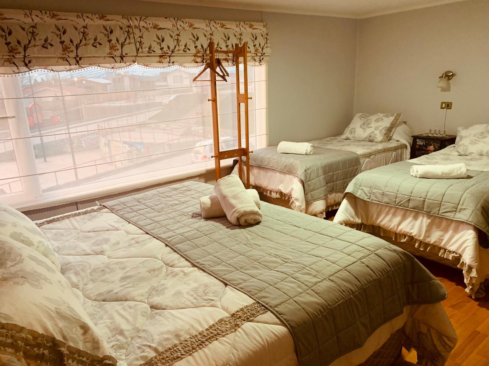 Arte Brisa Hostal Boutique Puerto Natales Exterior photo